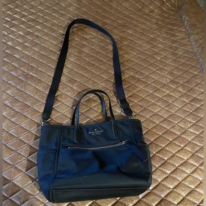 Crossbody tote